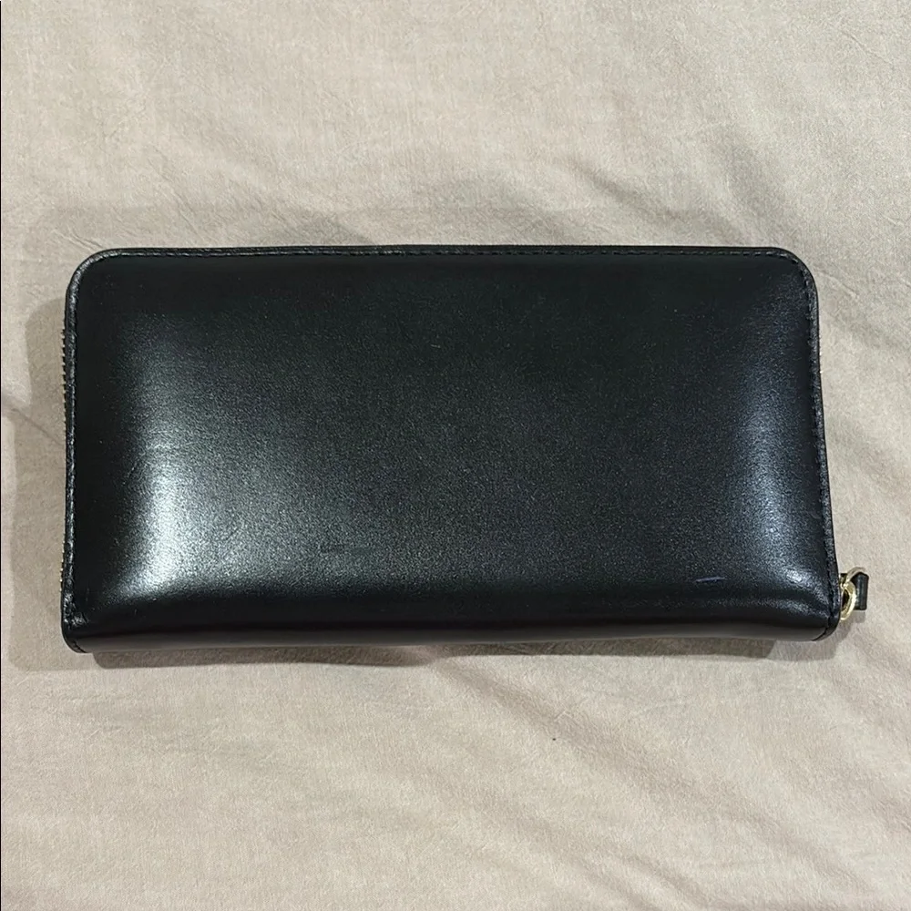 Kate Spade Black Bow Accent Wallet - Picture 2 of 3